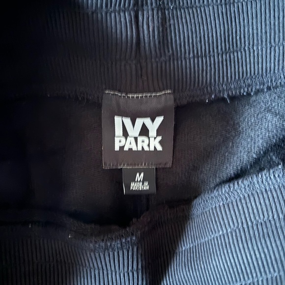 Ivy Park Athletic Shorts - Picture 2 of 2